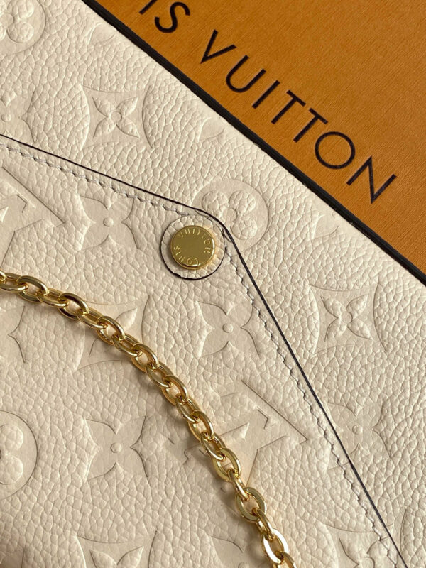 Stylish Fashion Carry LV Handbag M82477