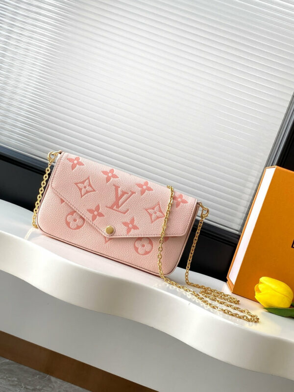 Stylish Fashion Carry LV Handbag M82477