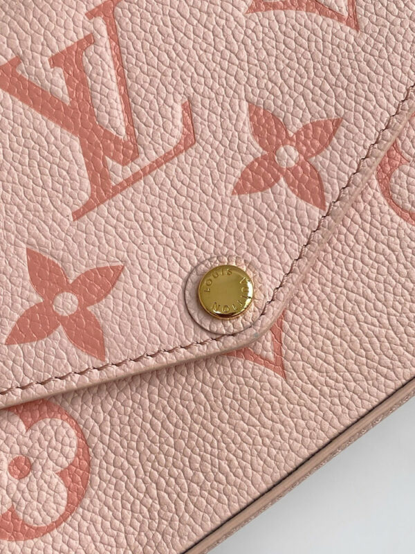 Stylish Fashion Carry LV Handbag M82477