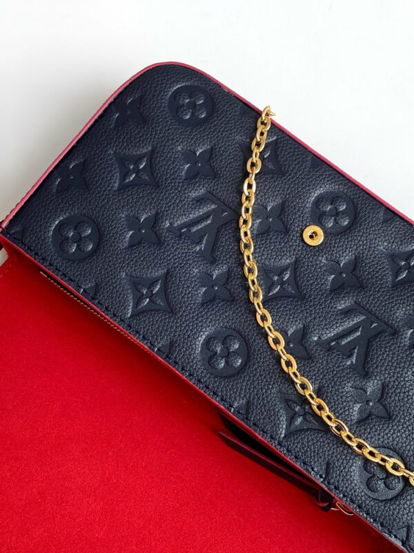 Stylish Fashion Carry LV Handbag M82477.1 Stylish Fashion Carry LV Handbag M82477.1
