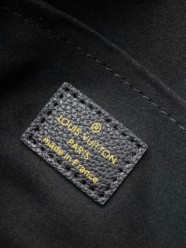 New Collection Fashion LV Handbag M82477.1 New Collection Fashion LV Handbag M82477.1