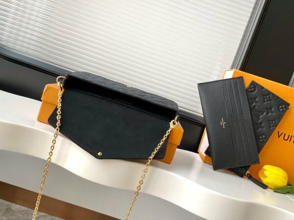 Stylish Fashion Carry LV Handbag M82477.1 Stylish Fashion Carry LV Handbag M82477.1