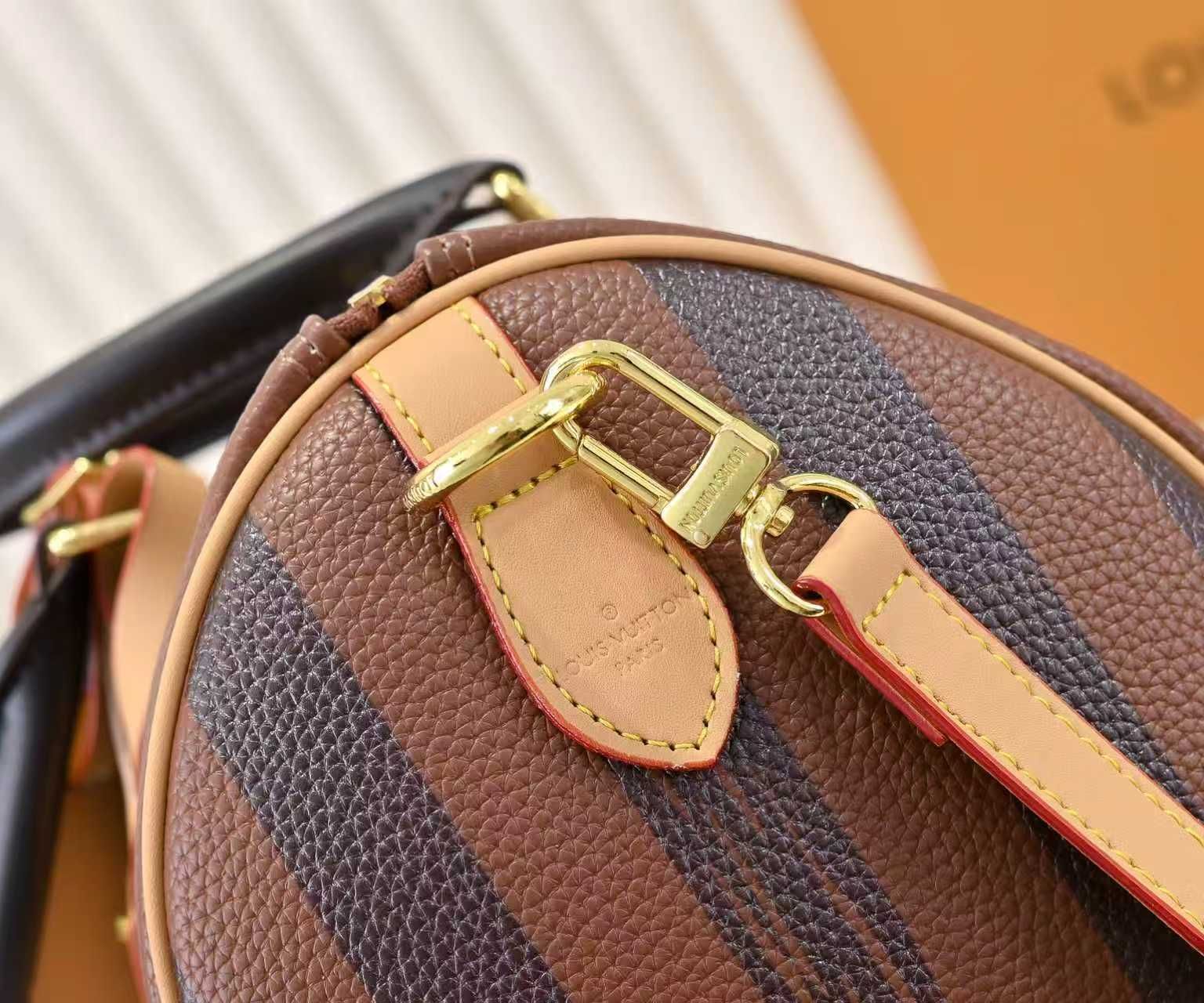 Luxury LV Handbag M14064-M24424-M24426 Luxury LV Handbag M14064-M24424-M24426