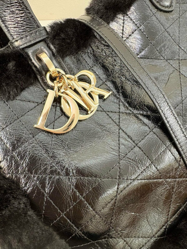 New Collection Fashion DO Handbag 2518-1