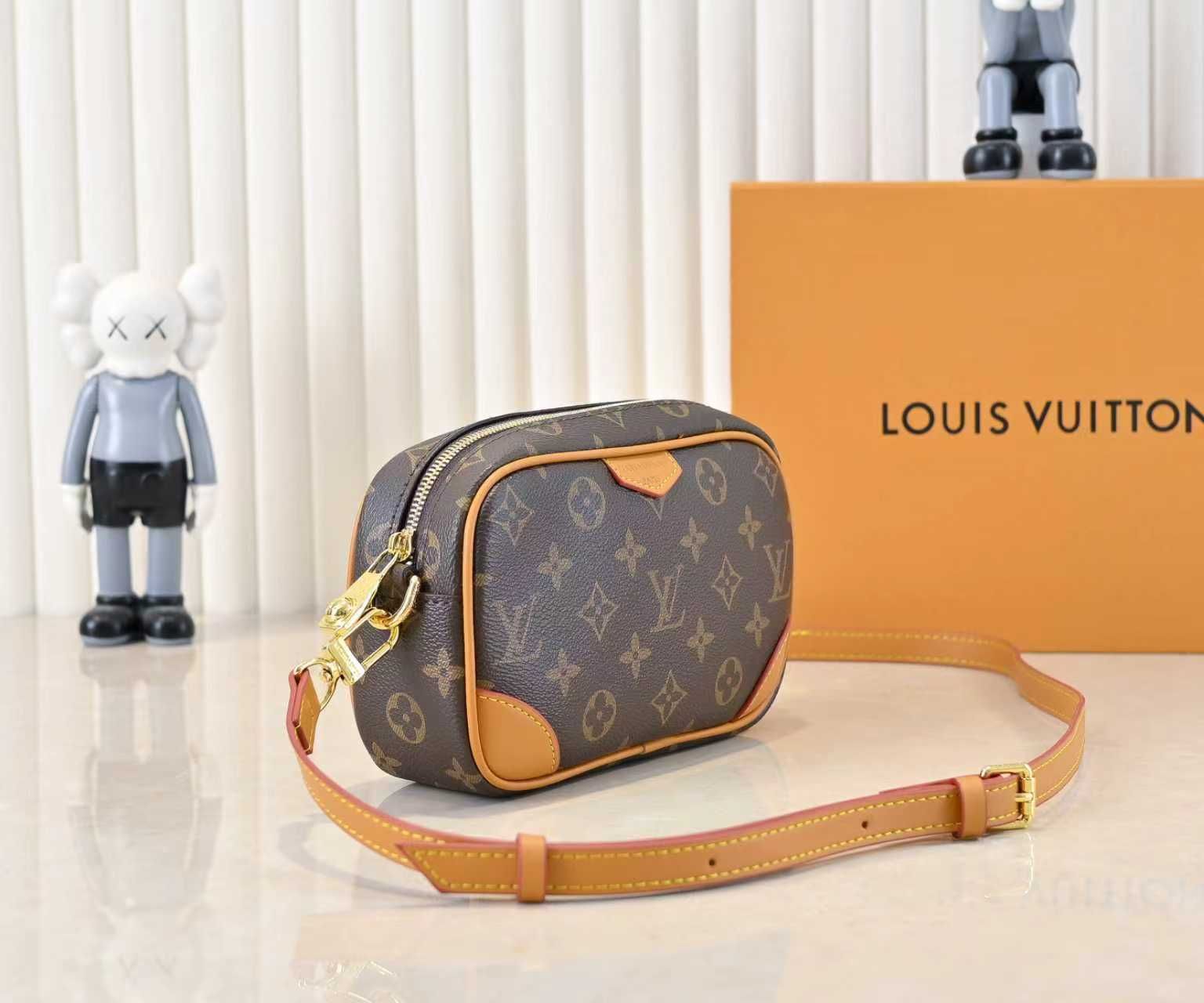 Luxury LV Handbag M14253-M14058-M26737-M14684 Luxury LV Handbag M14253-M14058-M26737-M14684