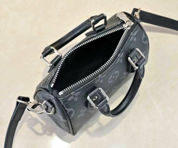 Chic Charm LV Handbag M26573