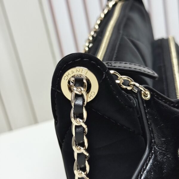 Chic Charm CN Handbag 6206