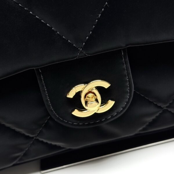 Chic Charm CN Handbag 6208