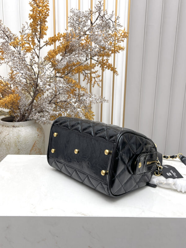 Chic Charm CN Handbag C003