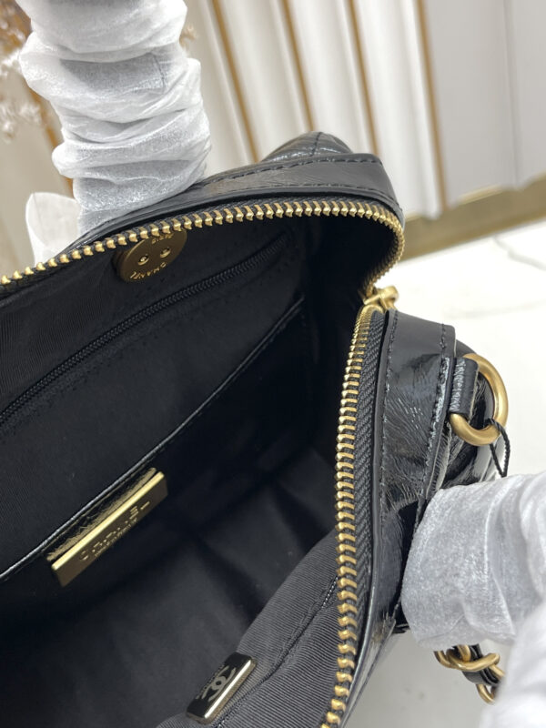 Chic Charm CN Handbag C003