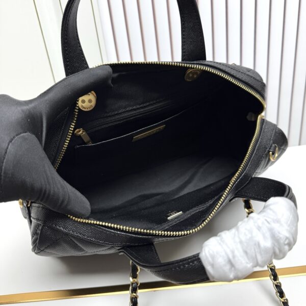 Chic Charm CN Handbag 6106 Chic Charm CN Handbag 6106