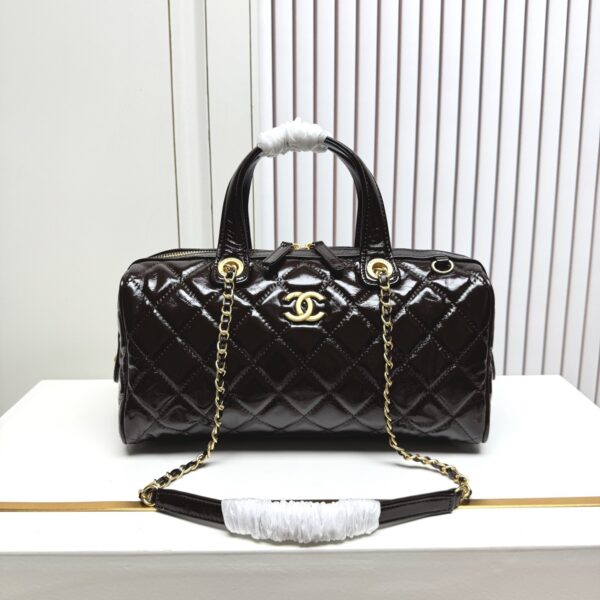 Chic Charm CN Handbag 6106 Chic Charm CN Handbag 6106
