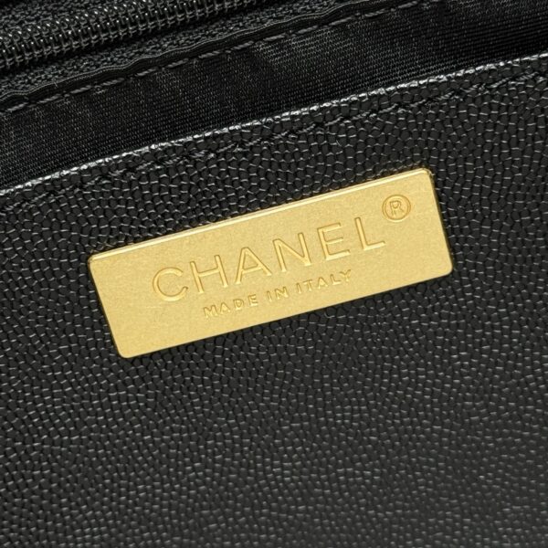 Chic Charm CN Handbag 6106 Chic Charm CN Handbag 6106