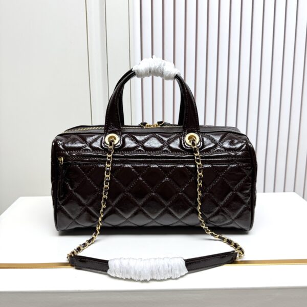 Chic Charm CN Handbag 6106 Chic Charm CN Handbag 6106