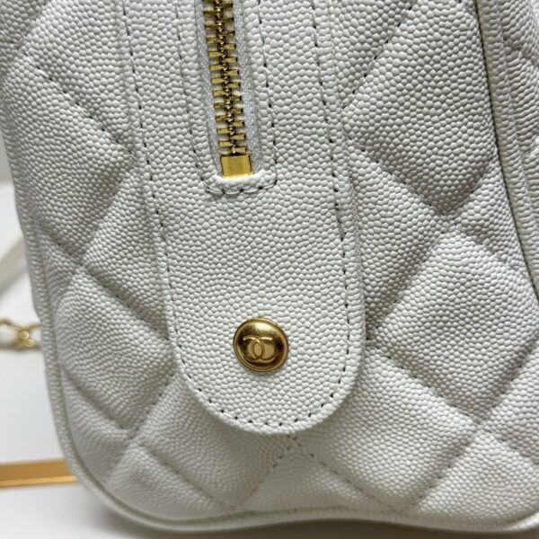 Chic Charm CN Handbag 6106 Chic Charm CN Handbag 6106