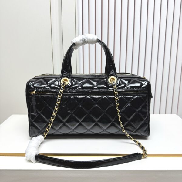 Chic Charm CN Handbag 6106 Chic Charm CN Handbag 6106