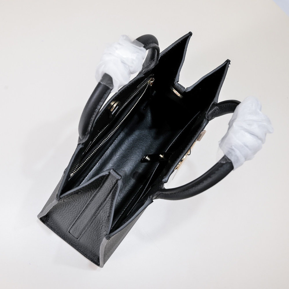 New Collection Fashion Burberry Handbag 8376 New Collection Fashion Burberry Handbag 8376