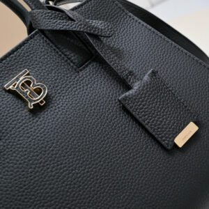 New Collection Fashion Burberry Handbag 8376 9 4d586f67 result
