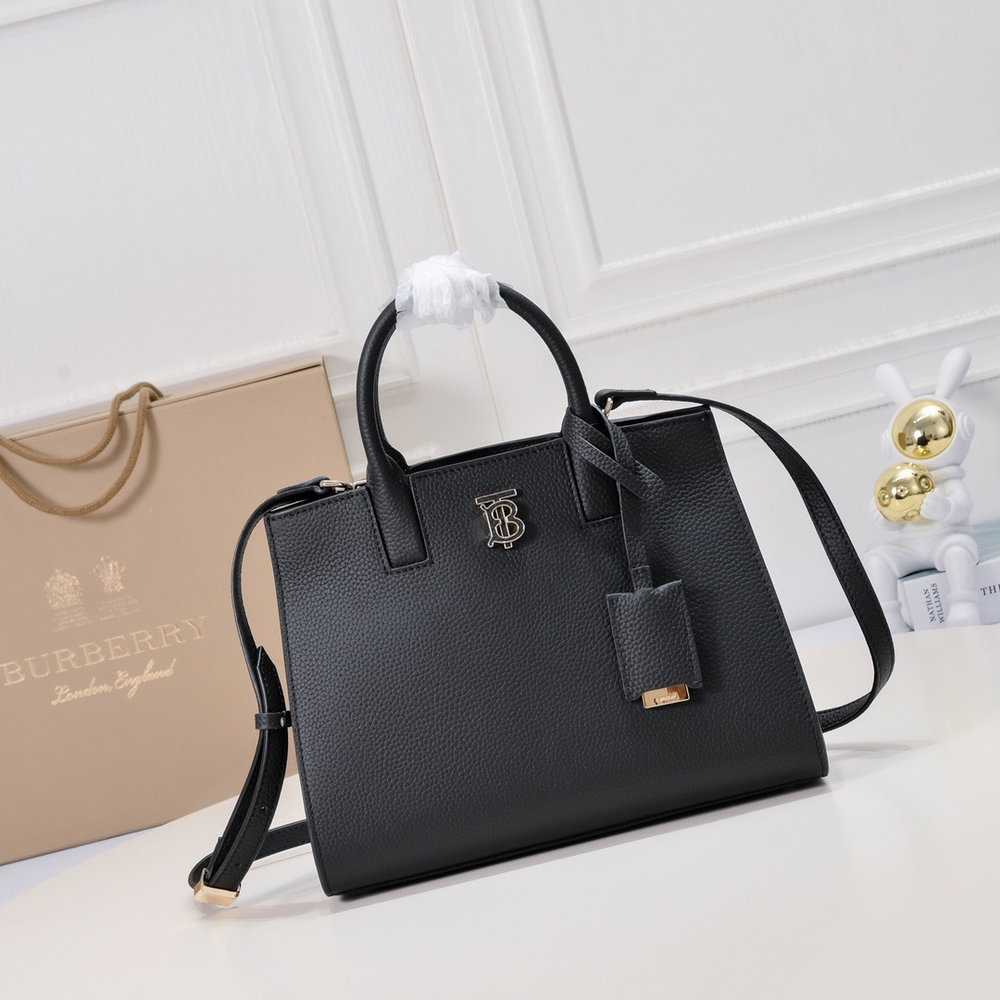 New Collection Fashion Burberry Handbag 8376 New Collection Fashion Burberry Handbag 8376