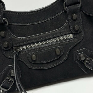 New Collection Fashion Balenciaga Handbag 6604 18 61af23f1 result