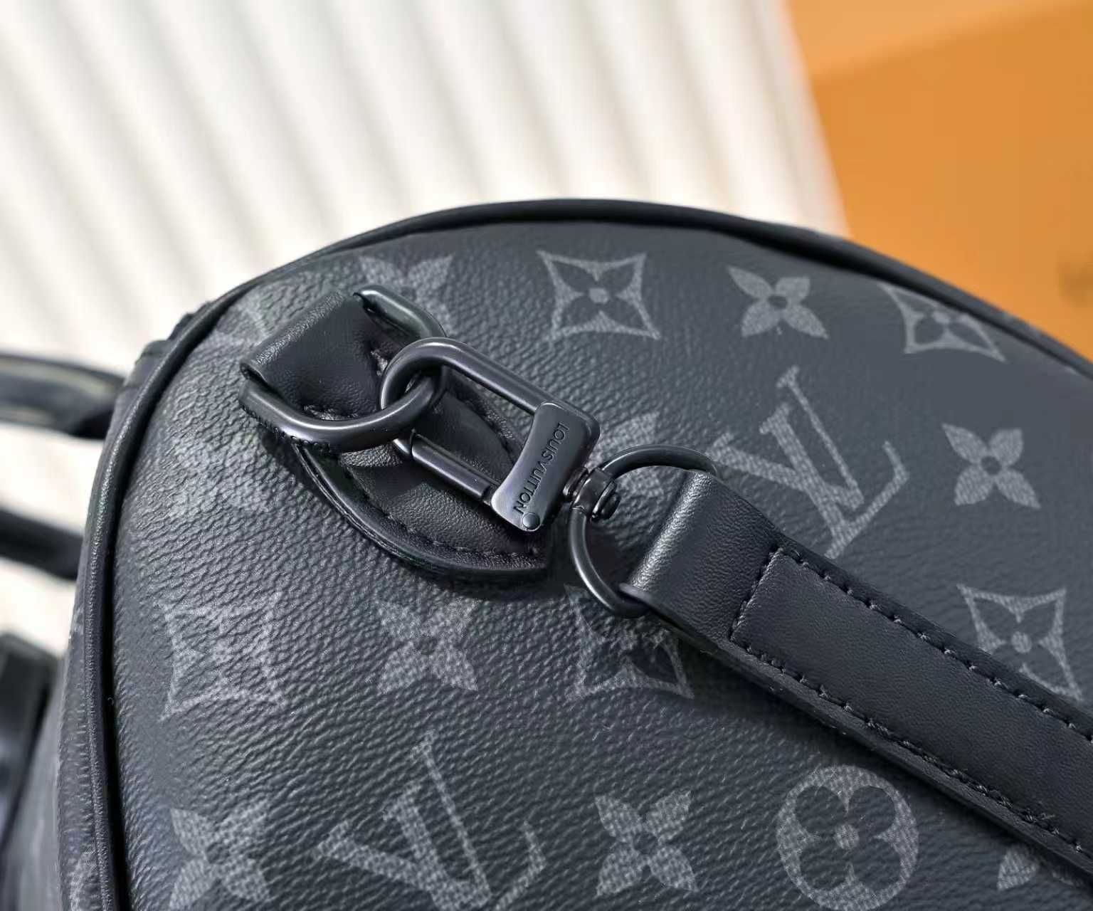 Luxury LV Handbag M24422 Luxury LV Handbag M24422