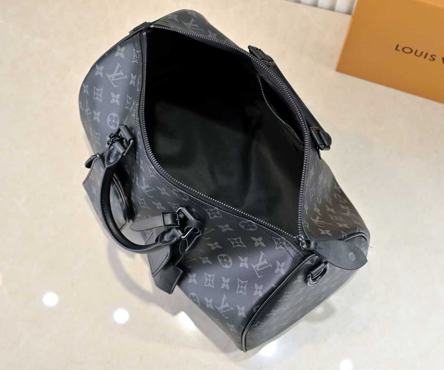 Luxury LV Handbag M24422 Luxury LV Handbag M24422