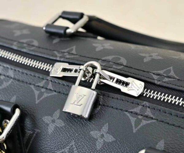 Chic Charm LV Handbag M15102
