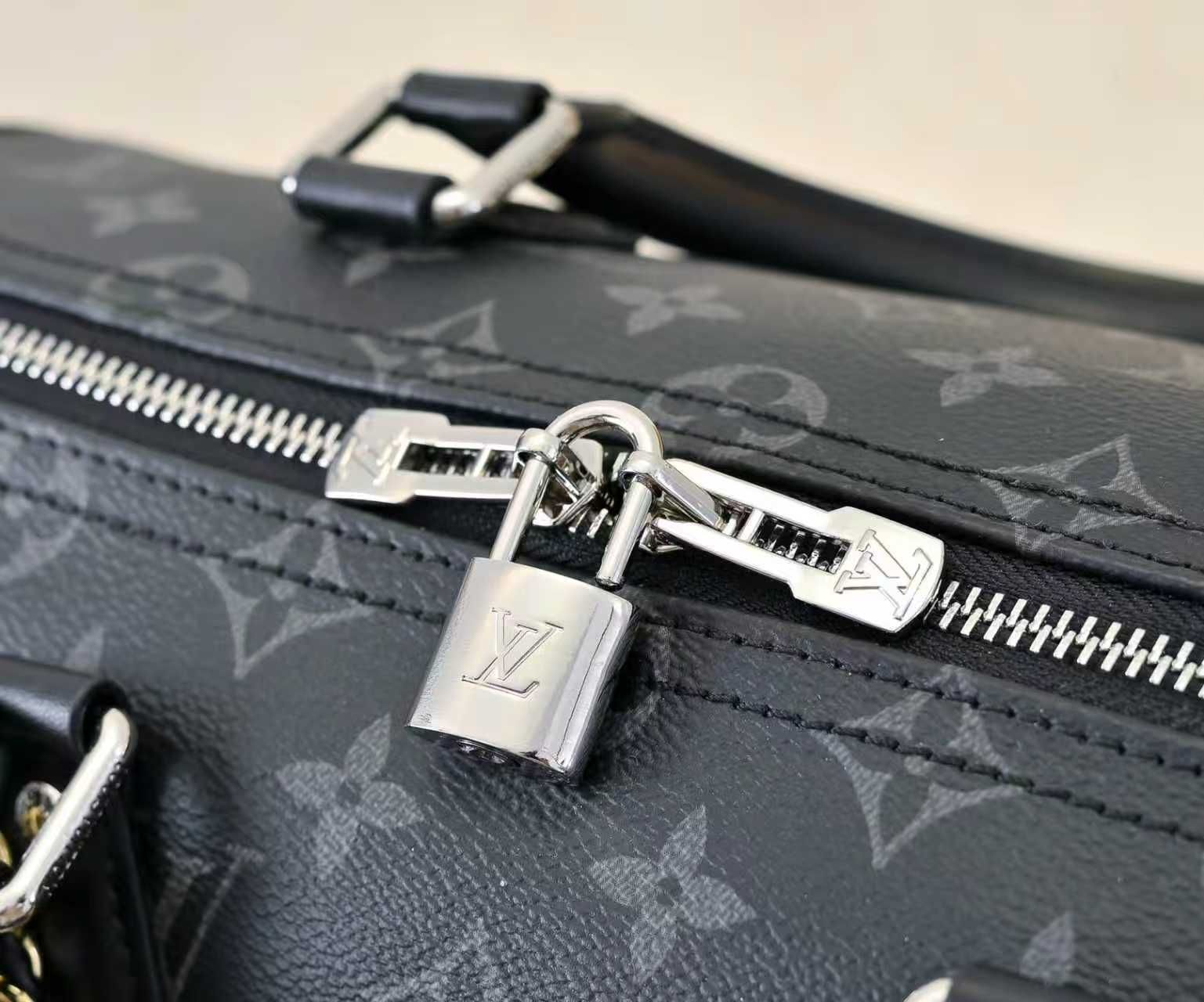 Luxury LV Handbag M15102 Luxury LV Handbag M15102