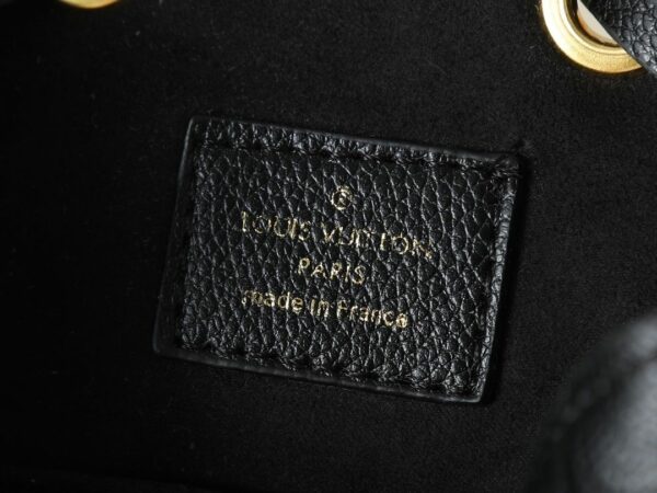 Chic Charm LV Handbag M25675-M46581 Chic Charm LV Handbag M25675-M46581