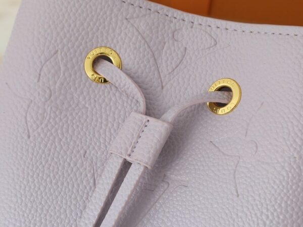 Chic Charm LV Handbag M25675-M46581 Chic Charm LV Handbag M25675-M46581