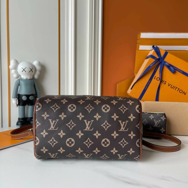 Chic Charm LV Handbag M17281-M17282