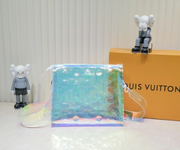 Chic Charm LV Handbag M67692