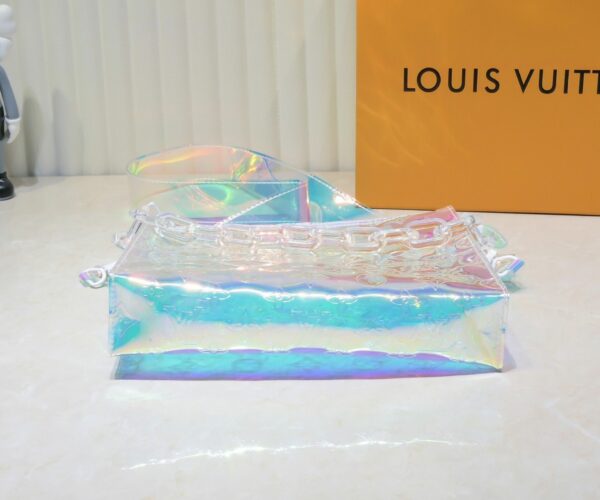 Chic Charm LV Handbag M67692