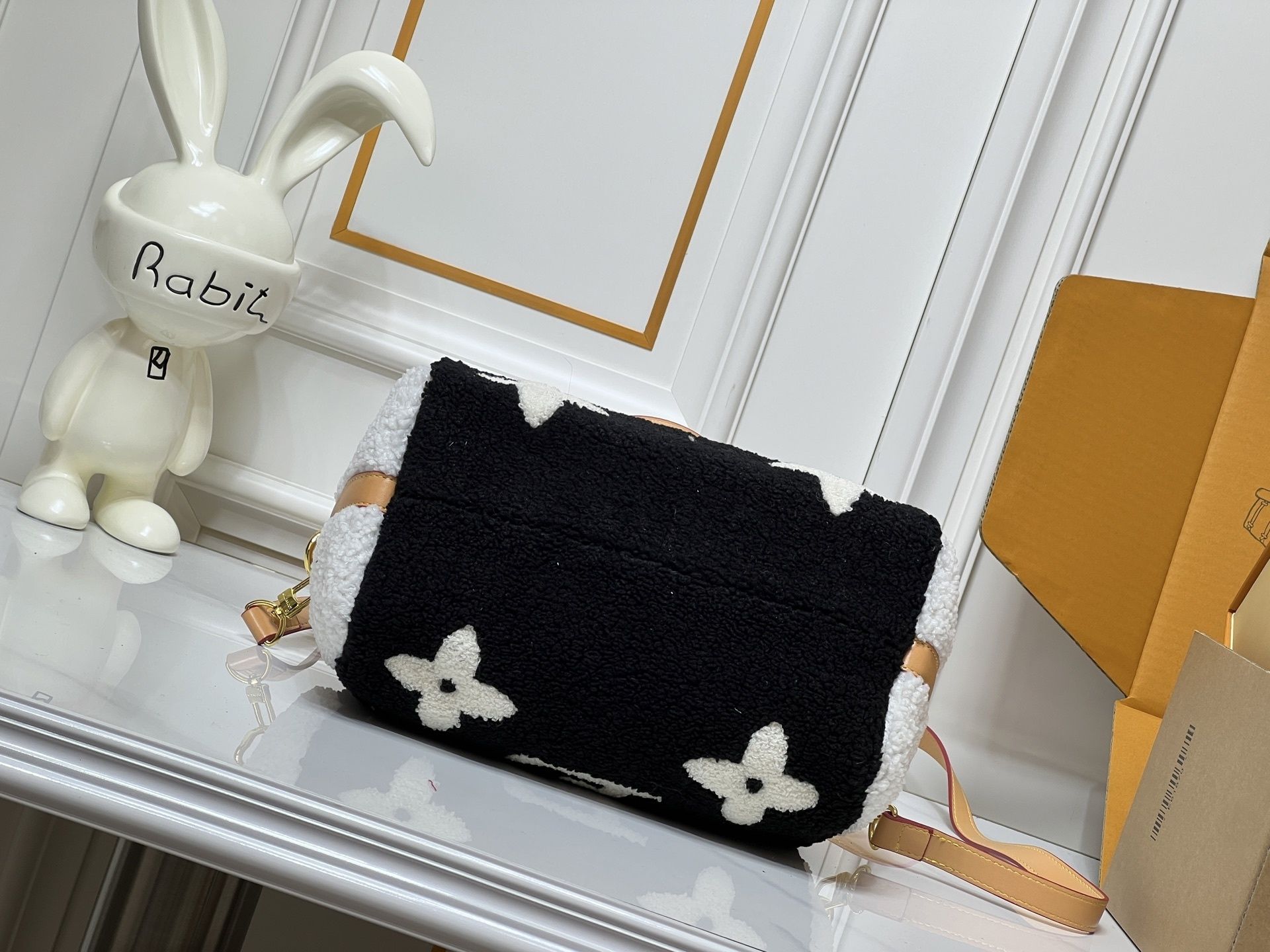 Luxury LV Handbag M23468-M40390 Luxury LV Handbag M23468-M40390