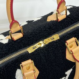 Luxury LV Handbag M23468-M40390 23 a41890af result