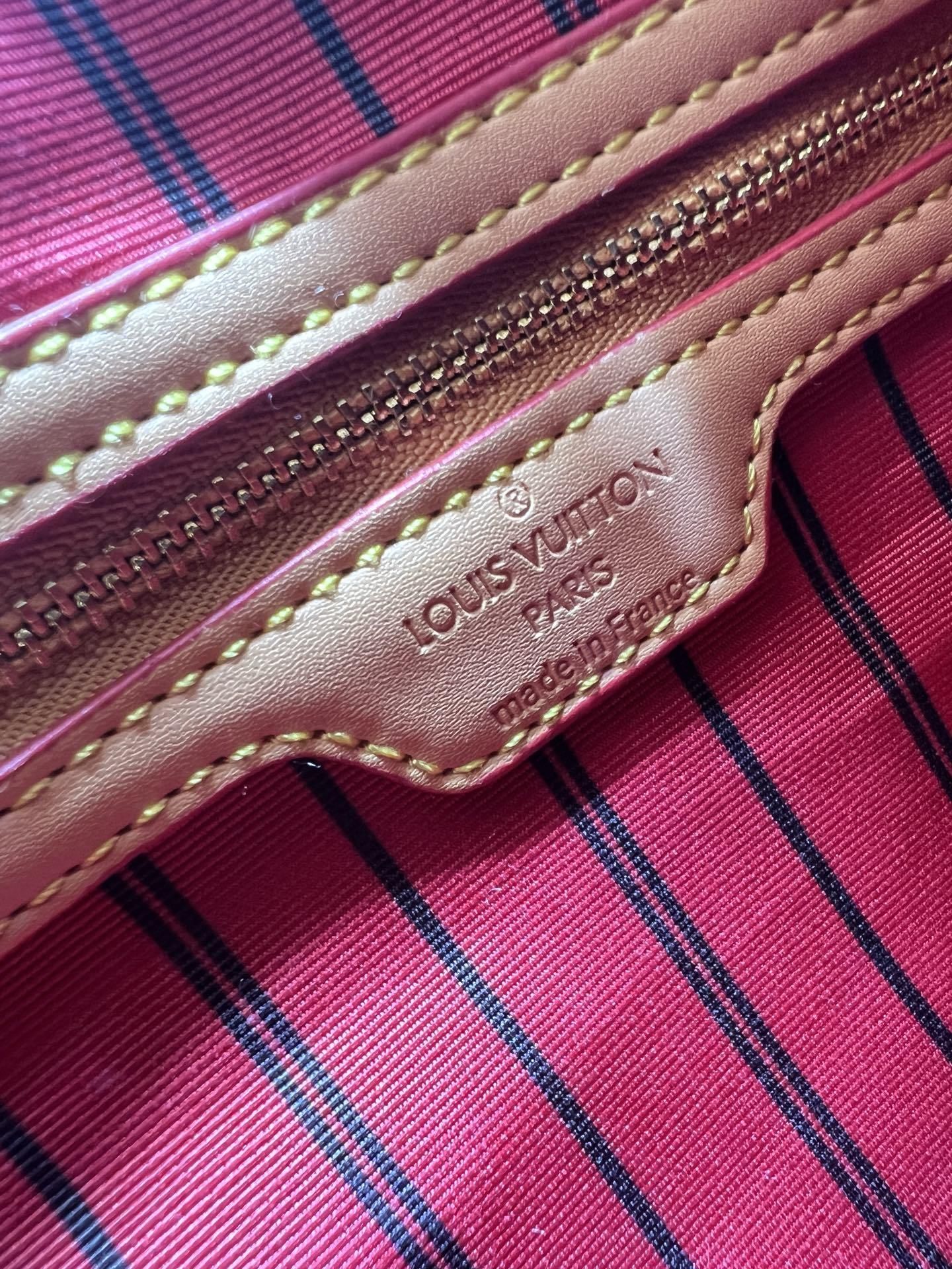 Luxury LV Handbag M23468-M40390 Luxury LV Handbag M23468-M40390