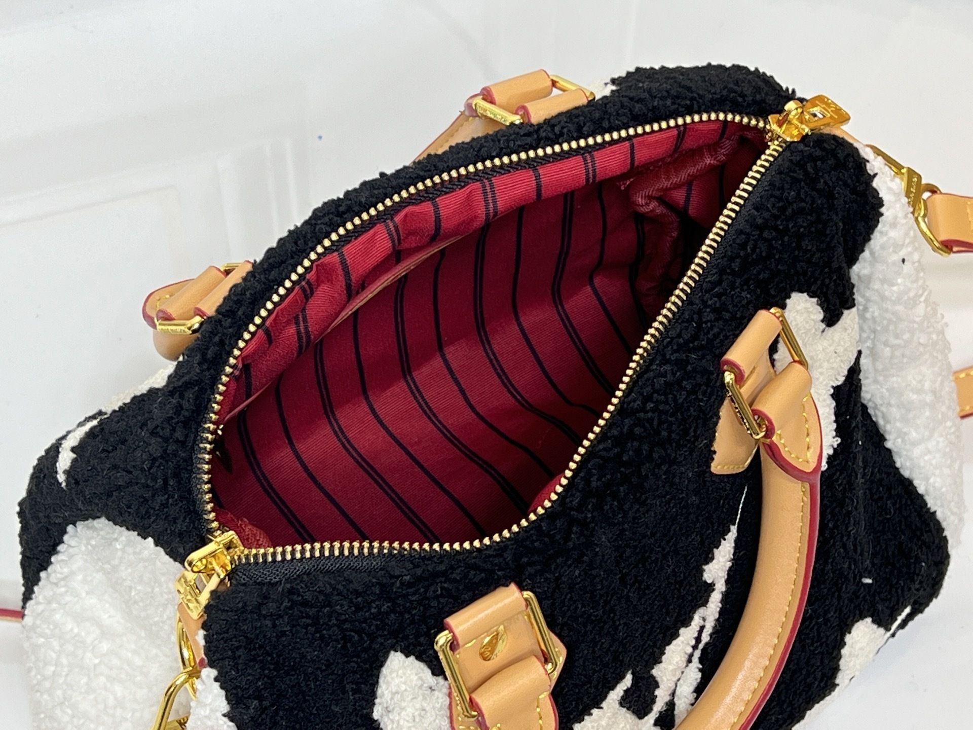 Luxury LV Handbag M23468-M40390 Luxury LV Handbag M23468-M40390