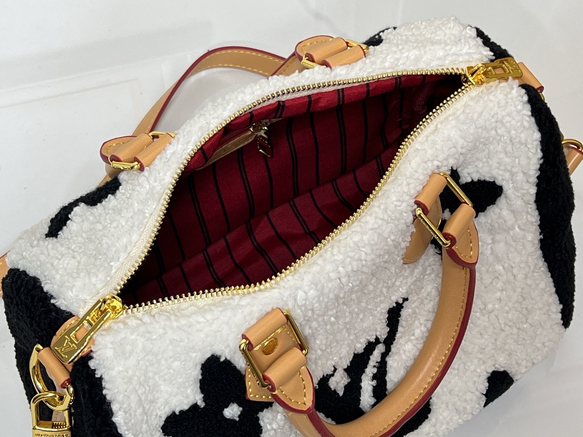 Luxury LV Handbag M23468-M40390 Luxury LV Handbag M23468-M40390