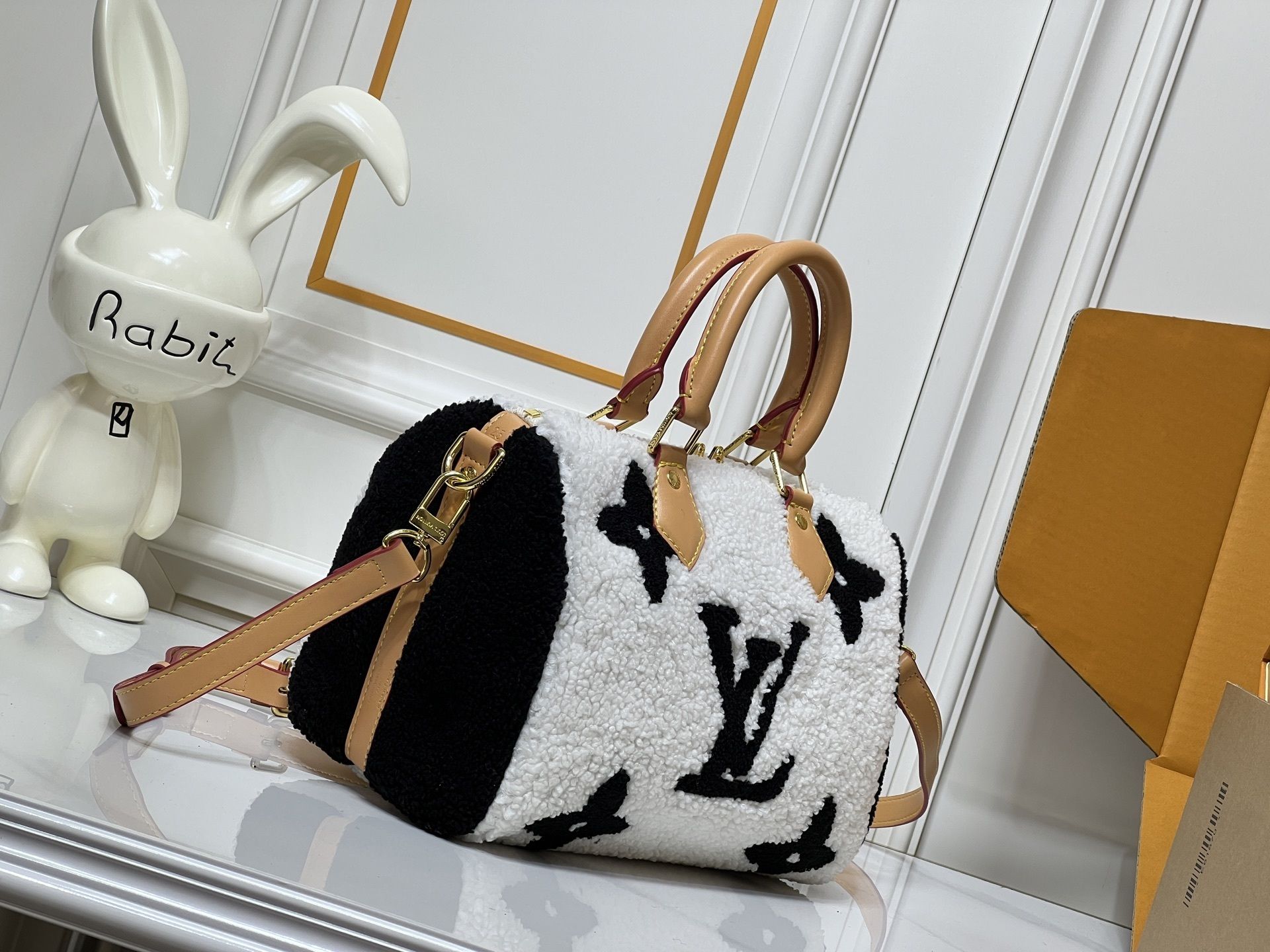 Luxury LV Handbag M23468-M40390 Luxury LV Handbag M23468-M40390