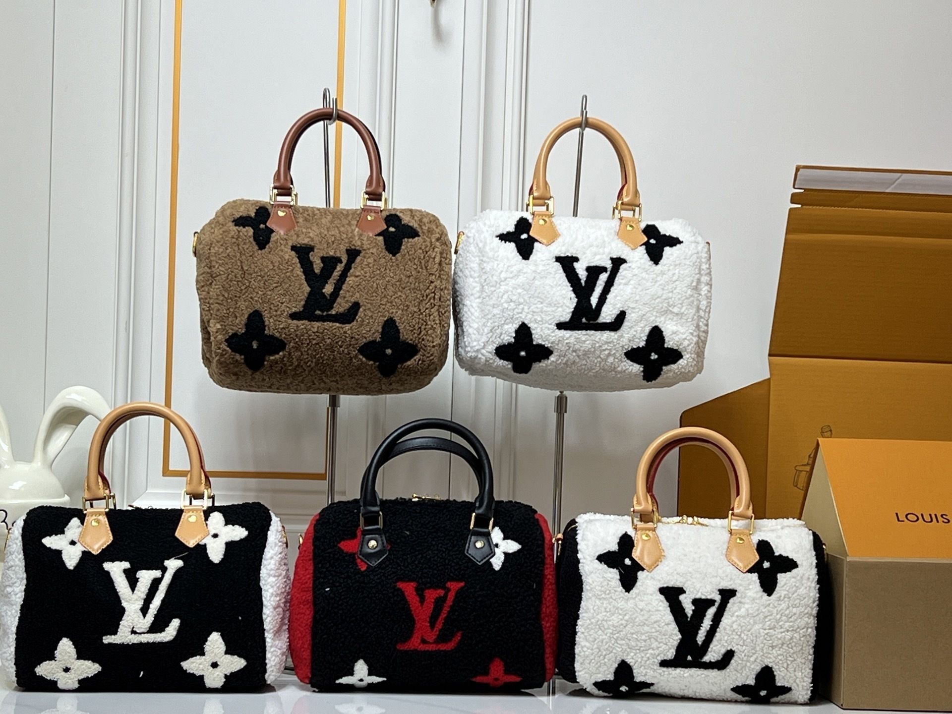 Luxury LV Handbag M23468-M40390 Luxury LV Handbag M23468-M40390