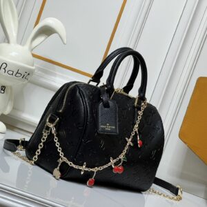 Luxury LV Handbag M24424