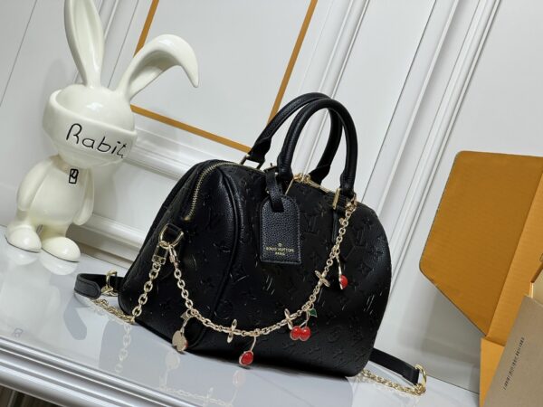 Chic Charm LV Handbag M24424