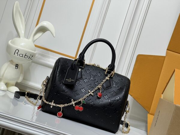 Chic Charm LV Handbag M24424