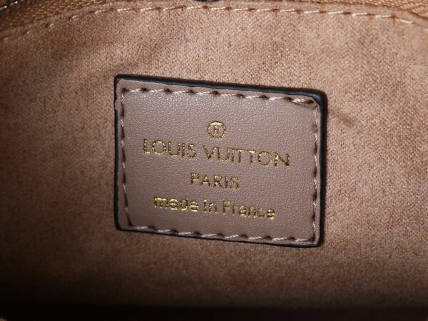 Chic Charm LV Handbag M45659-M46373.2