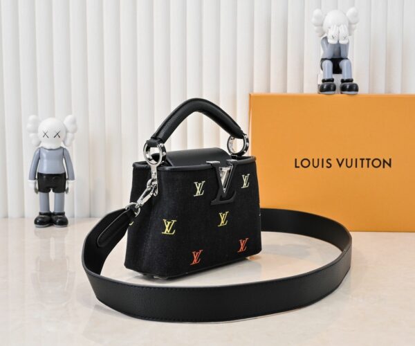 Chic Charm LV Handbag M59939-M94519.6 Chic Charm LV Handbag M59939-M94519.6