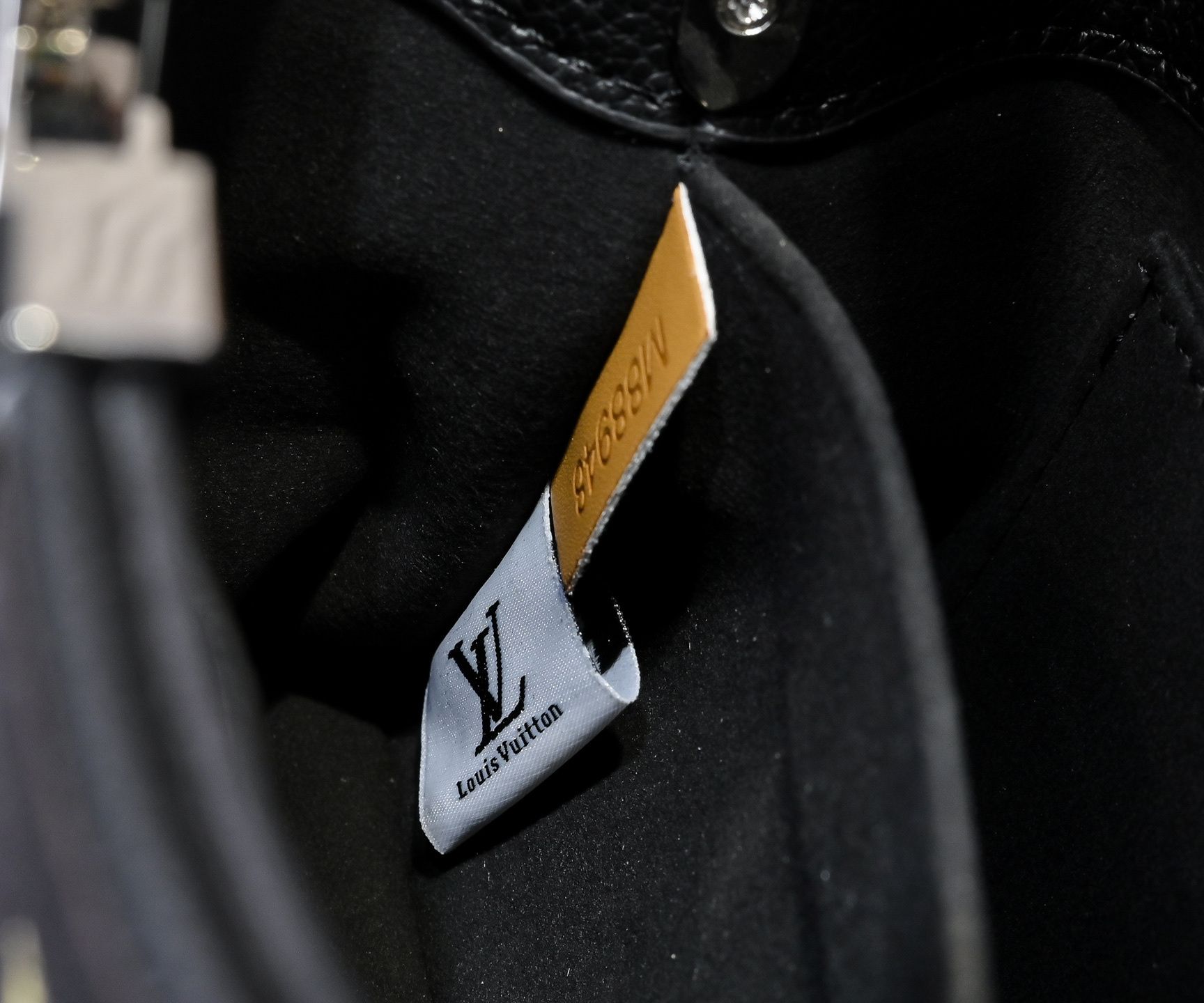 Luxury LV Handbag M59939-M94519.6 Luxury LV Handbag M59939-M94519.6