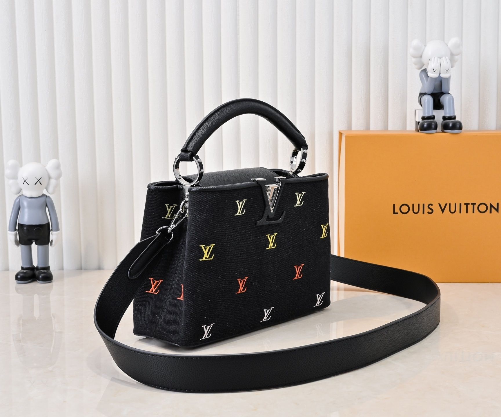 Luxury LV Handbag M59939-M94519.6 Luxury LV Handbag M59939-M94519.6