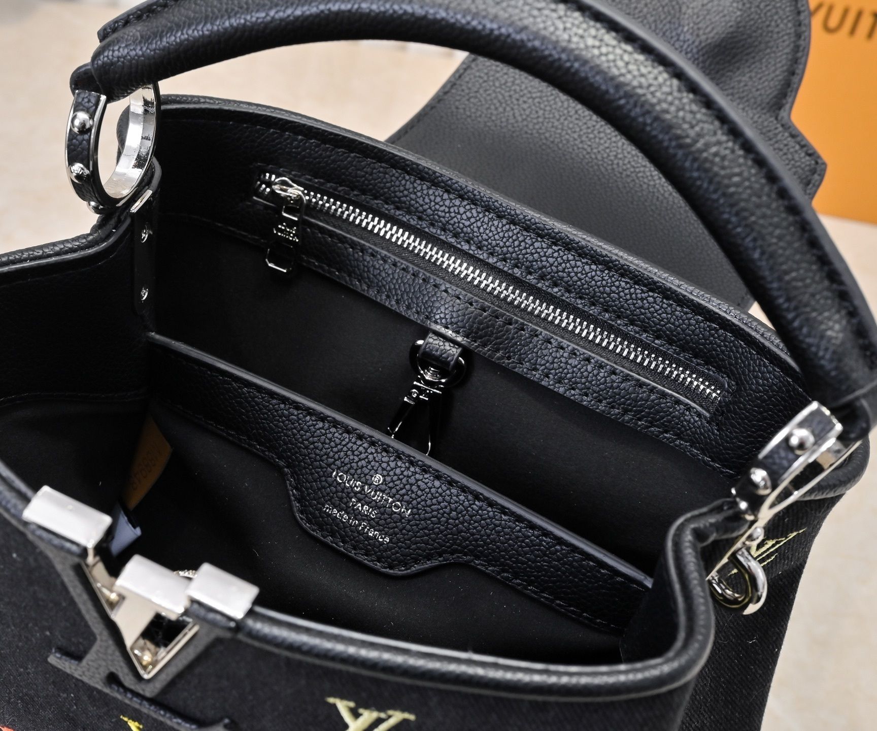 Luxury LV Handbag M59939-M94519.6 Luxury LV Handbag M59939-M94519.6