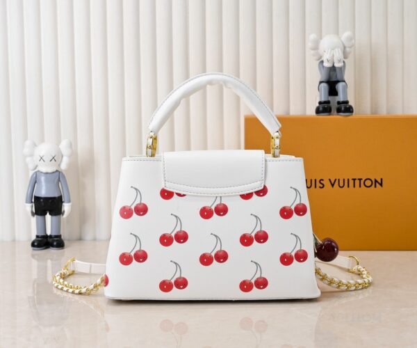 Chic Charm LV Handbag M59939