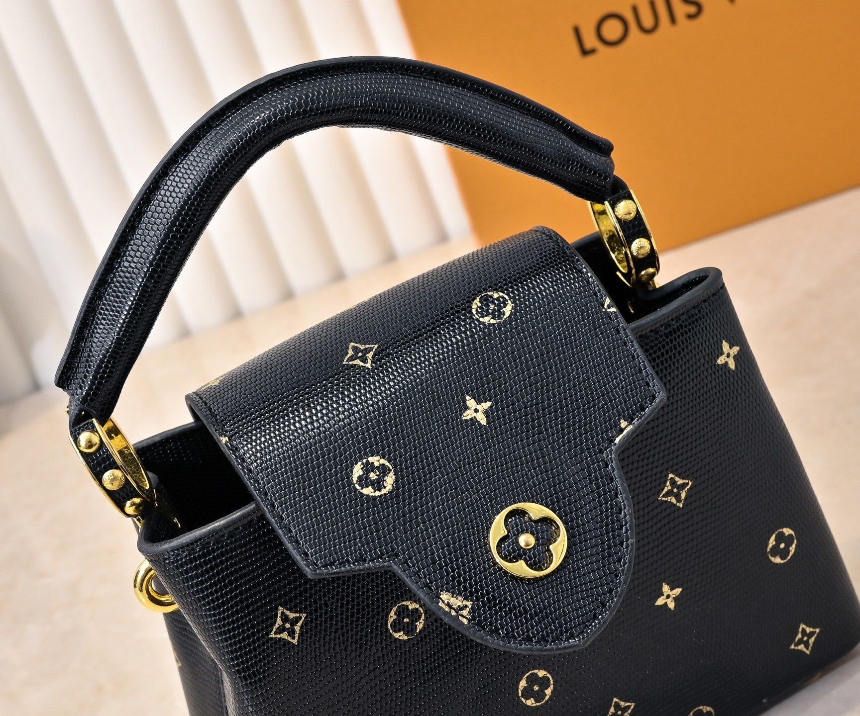 Luxury LV Handbag M59939-M94519.7 Luxury LV Handbag M59939-M94519.7